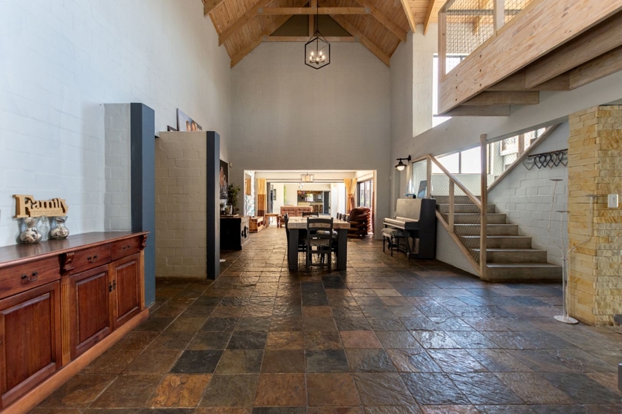 13 Bedroom Property for Sale in Olifantskop Western Cape